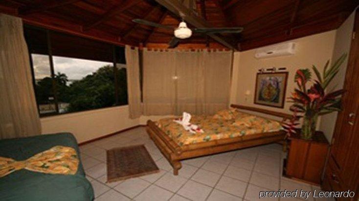 Boutique Hotel Las Cascadas Manuel Antonio Exterior photo